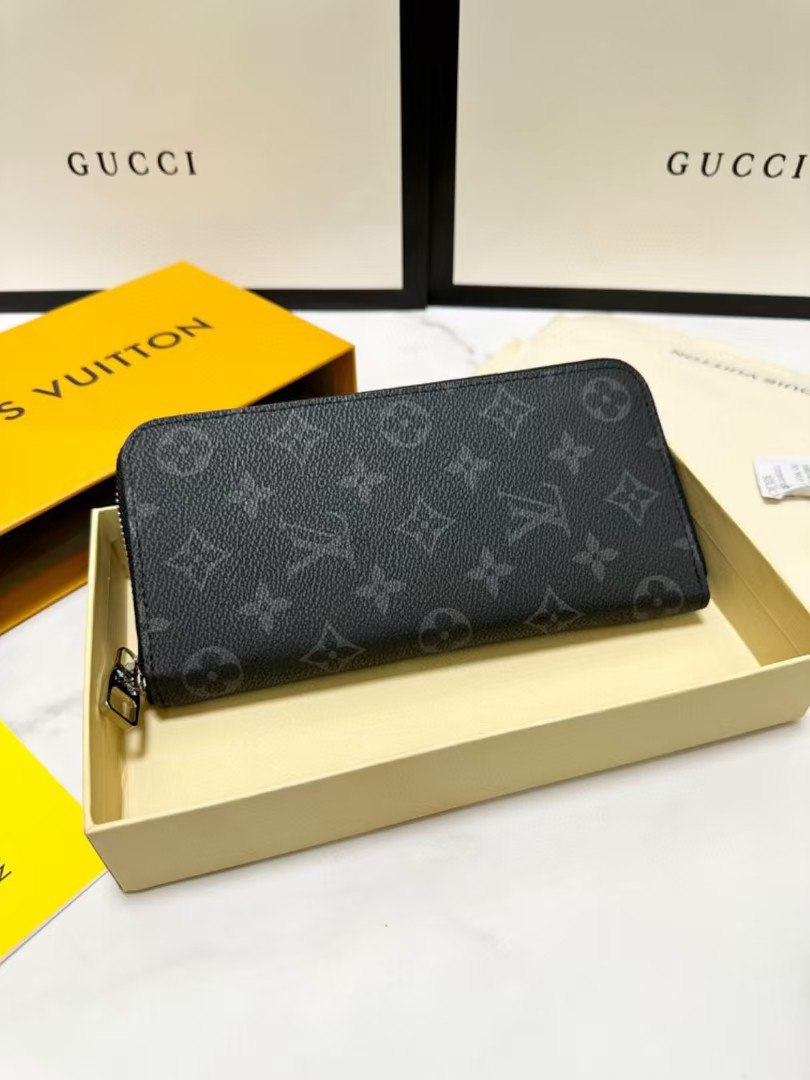 LV Wallet