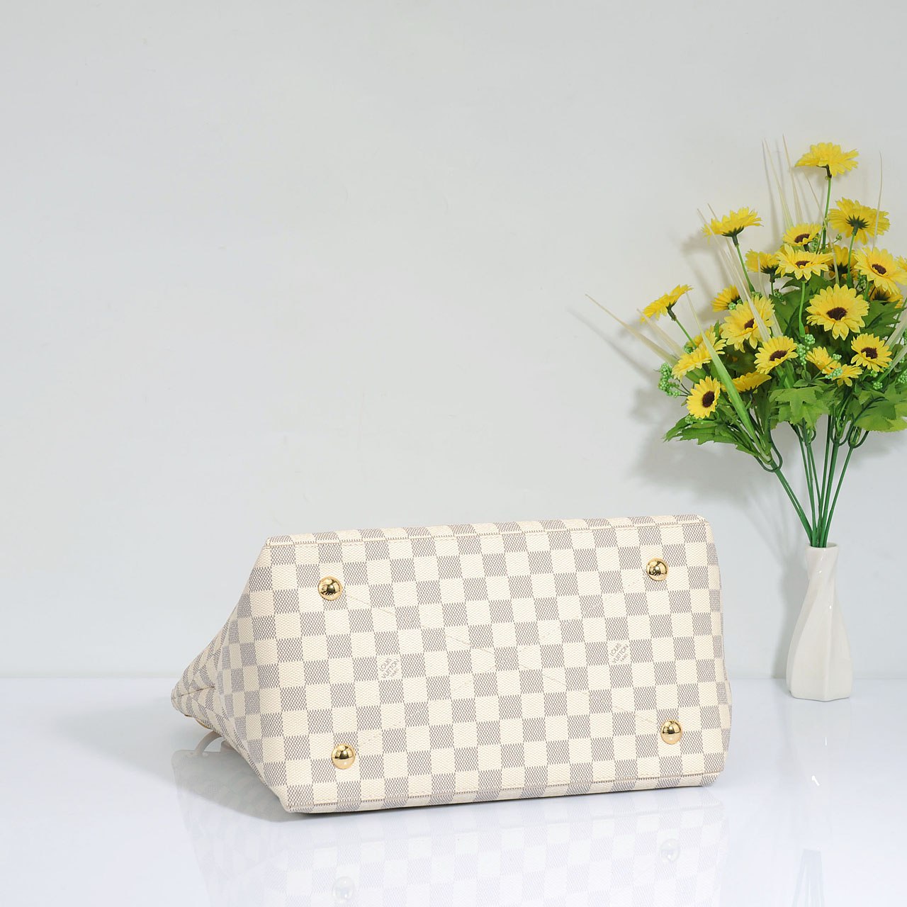 LV Beaubourg Hobo Monogram