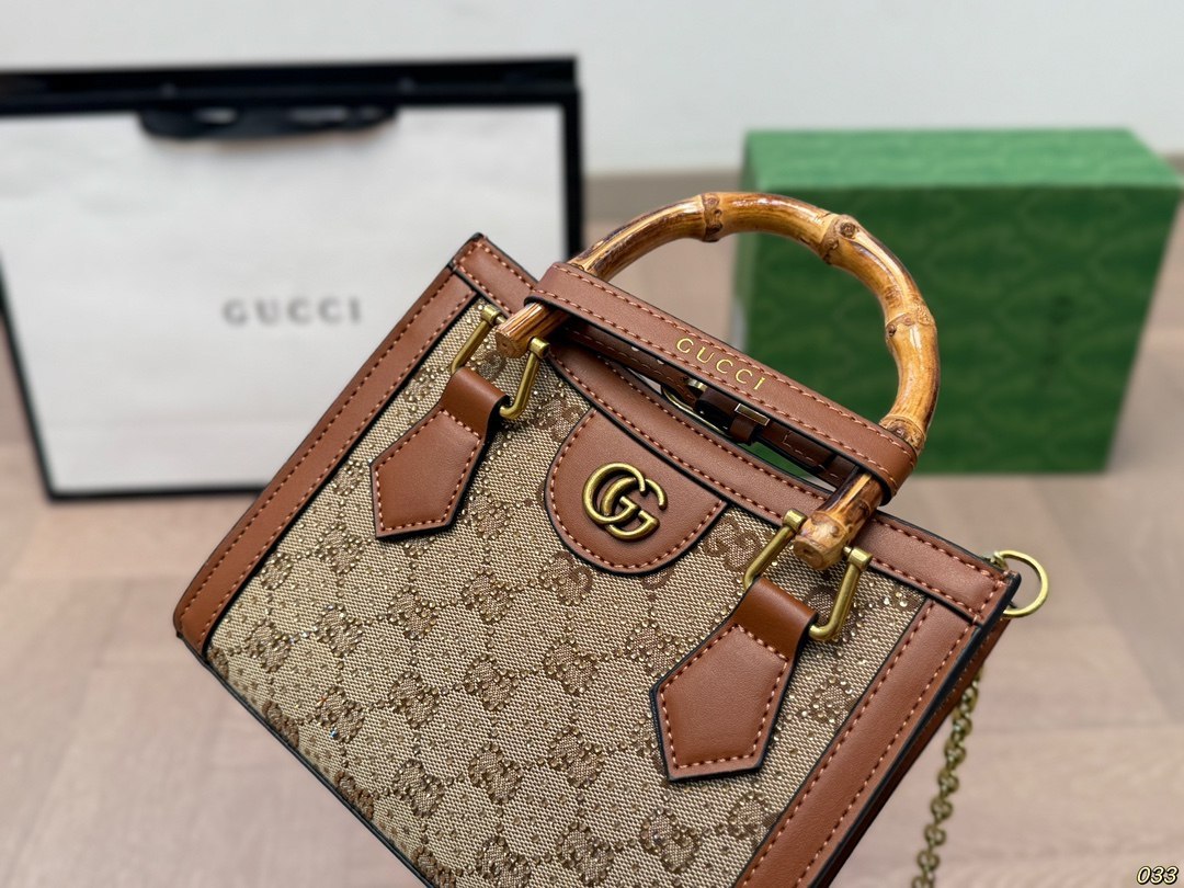 Gucci Diana mini python tote bag