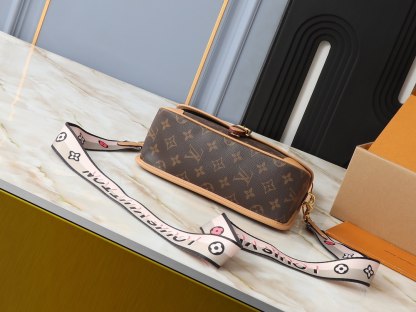 Louis Vuitton Diane Satchel Bag