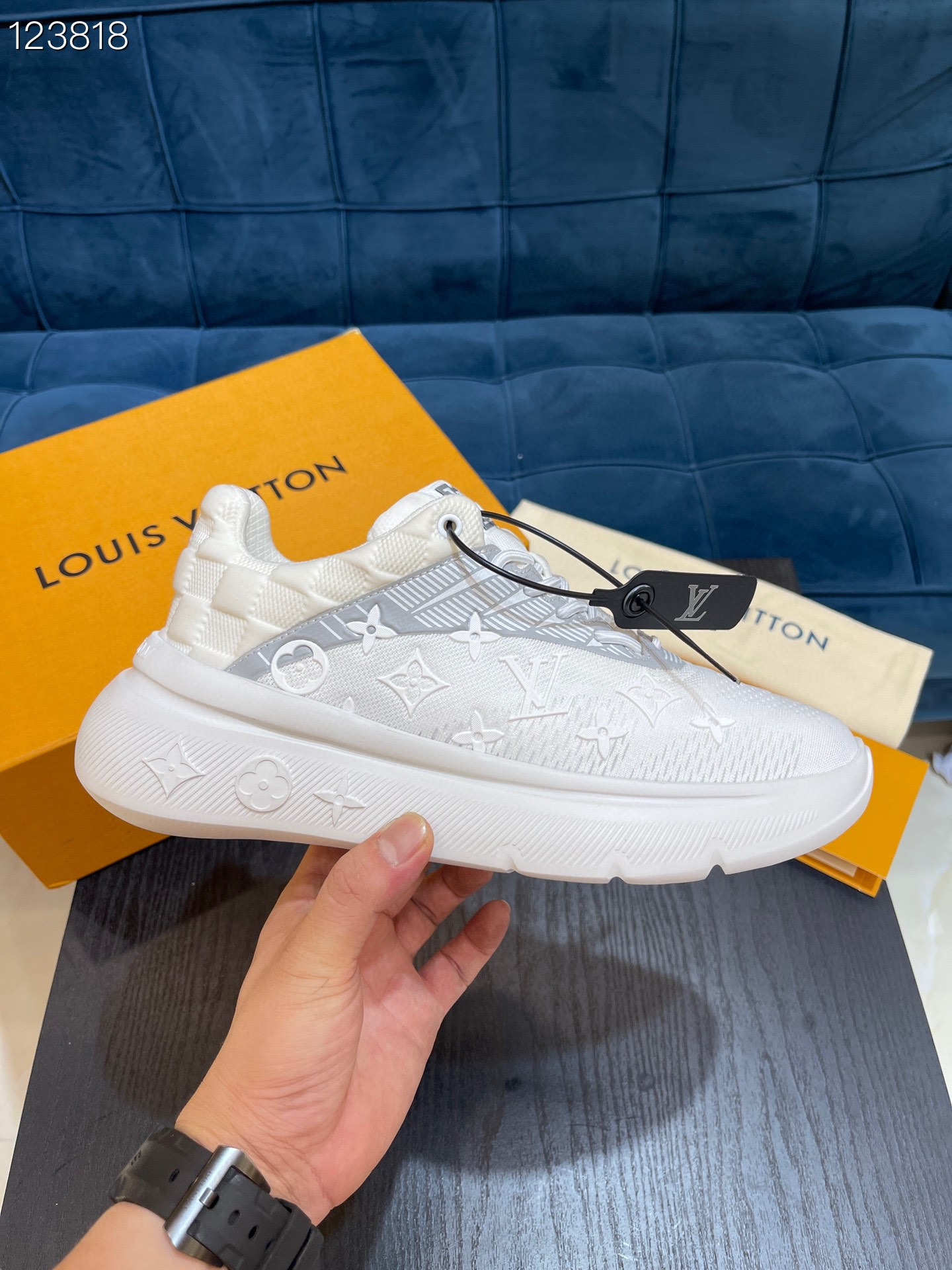 LUV SHOW UP SNEAKER WHITE