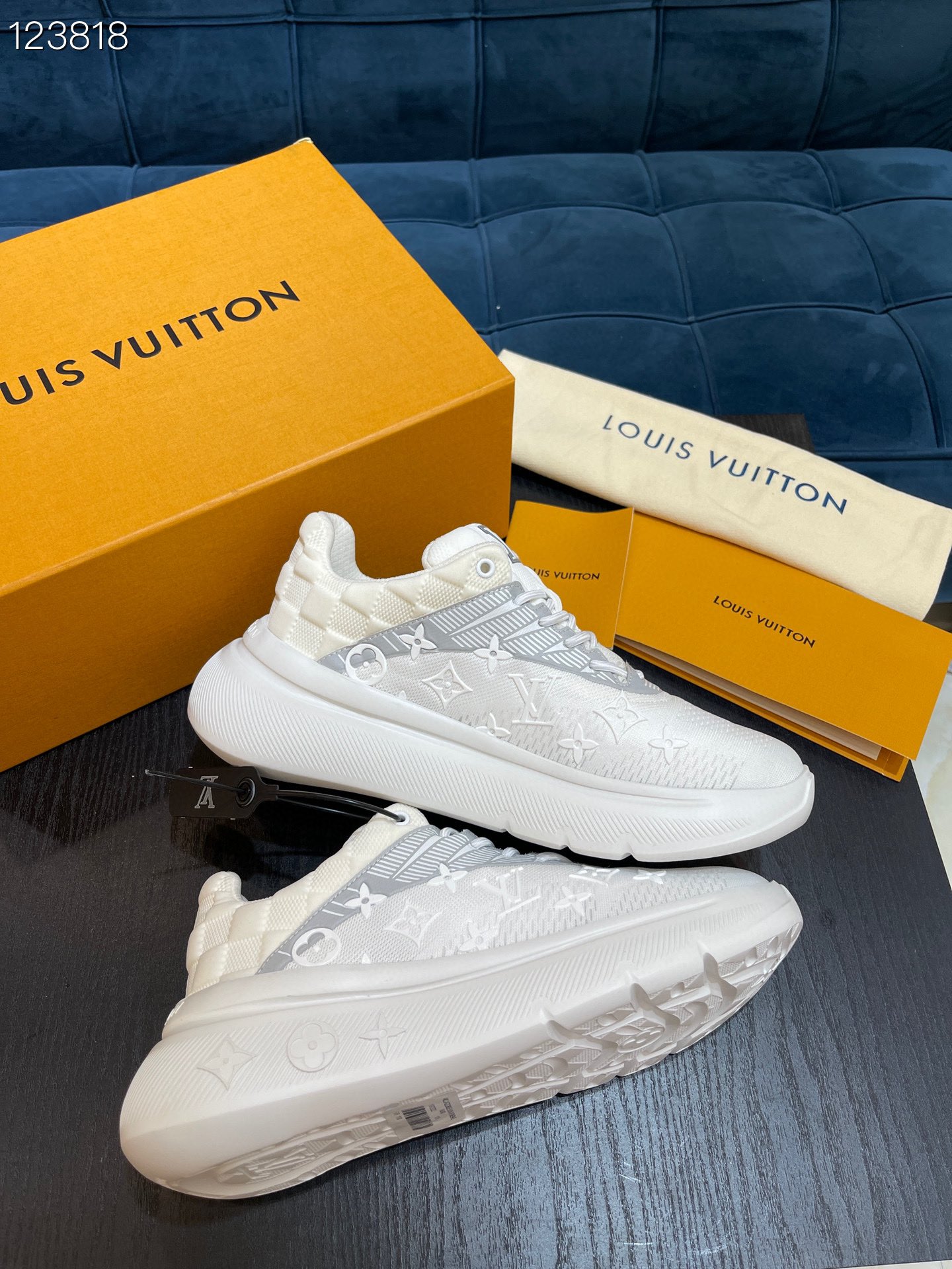LUV SHOW UP SNEAKER WHITE