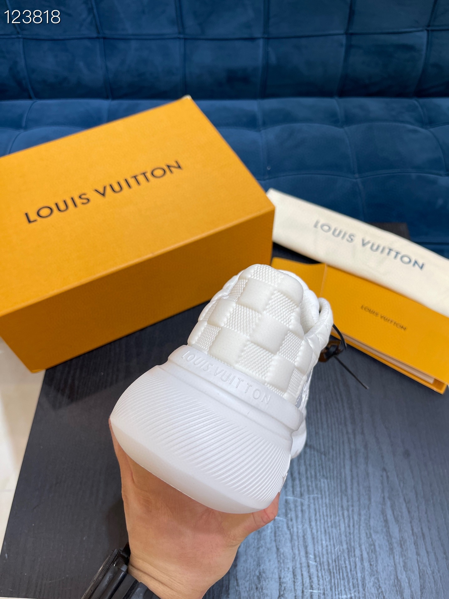 LUV SHOW UP SNEAKER WHITE