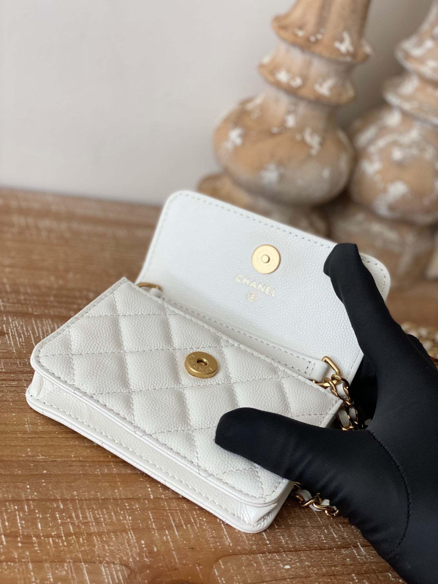 Chanel Clutch With Chain White For Women, Women’s Bags 4.8in/12.3cm