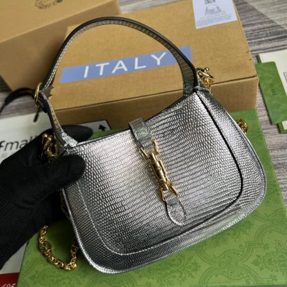 GC 675799 Handbag Leather shoulder bag cross body bags