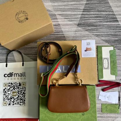 GC698643 shoulder bag brown、white、black
