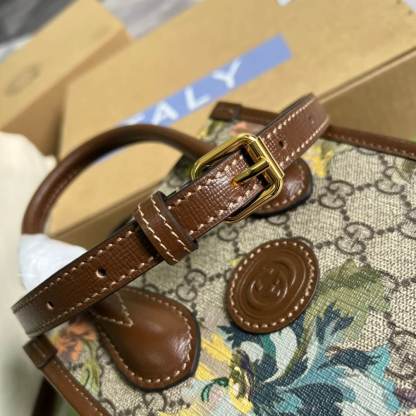 GC671623 Handbag shoulder bag brown