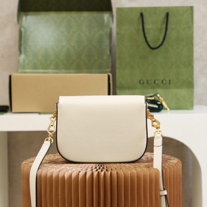 GC658574 shoulder bag bag Leather white