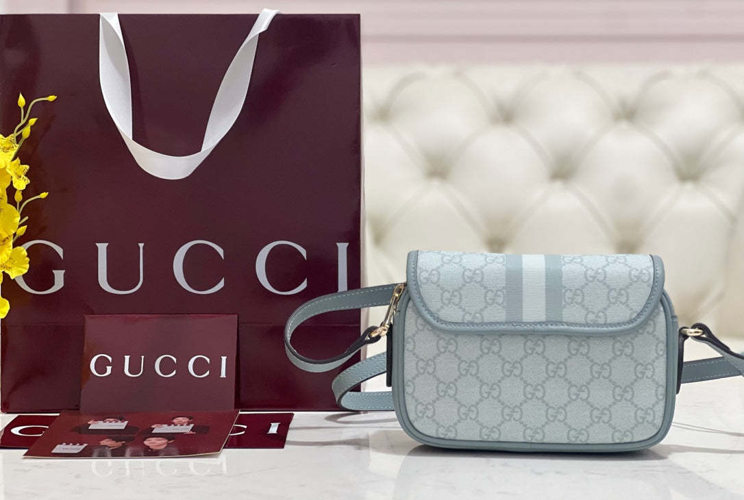 Ophidia Shoulder Bag with Dimen