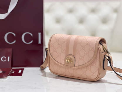 Ophidia Shoulder Bag Specs