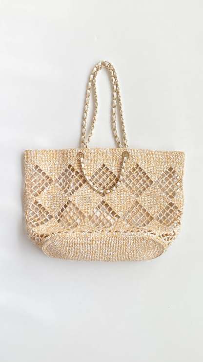 CC 2025 Beach Tote 52 Beige Raffia