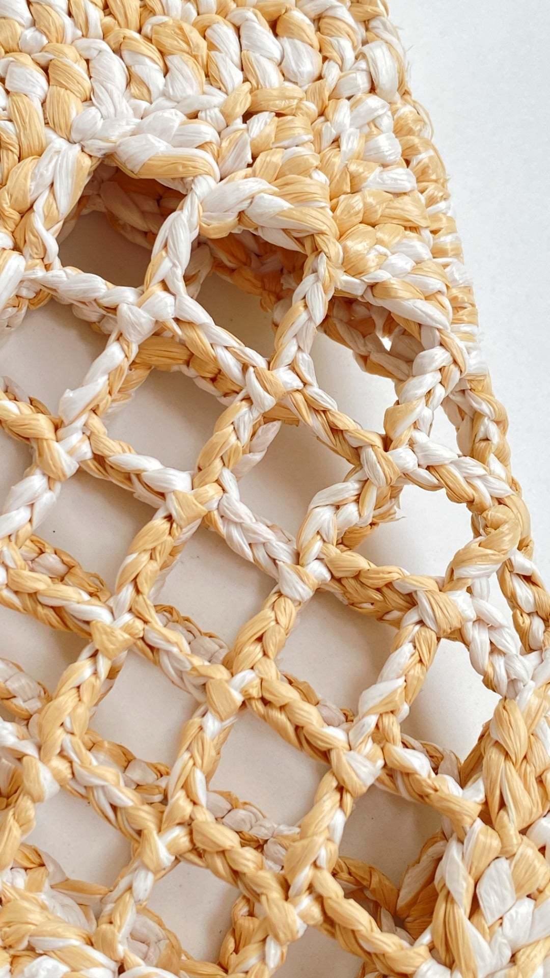 CC 2025 Beach Tote 52 Beige Raffia