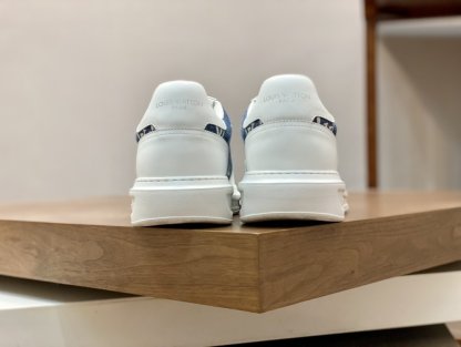 LOUIS VUITTION BEVERLY HILLS SNEAKER BLUE