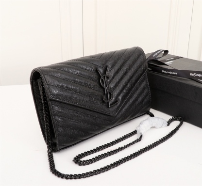 YSL CASSANDRE MATELASSÉ CHAIN WALLET IN GRAIN DE POUDRE EMBOSSED BLACK NOIR 22CM 377828BOW081000