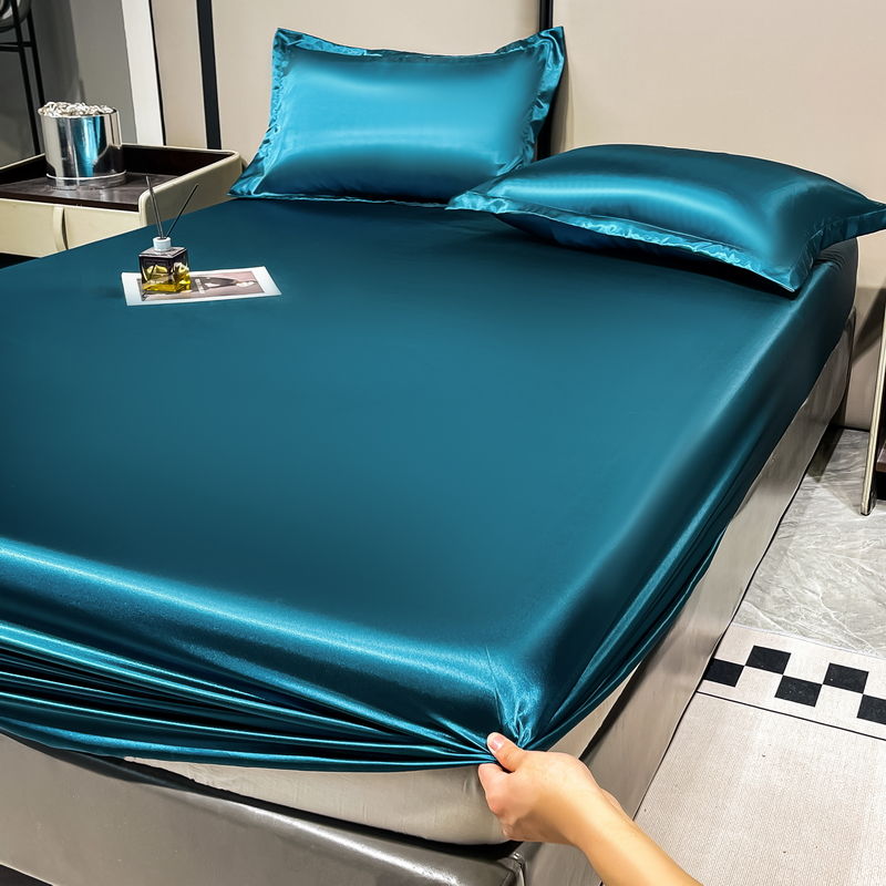 Ice silk mattress three piece set