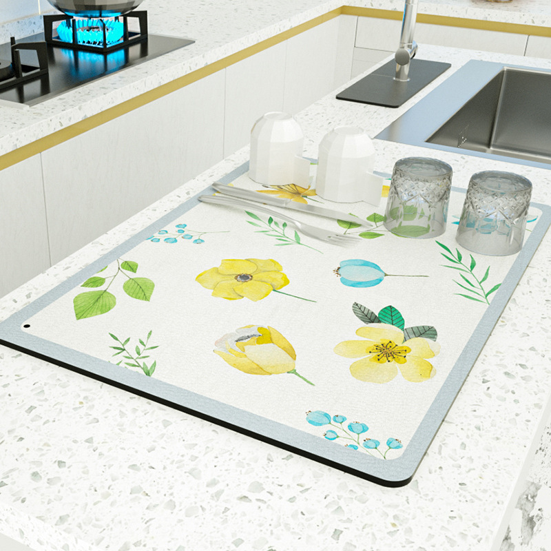 Small fresh kitchen drain mat