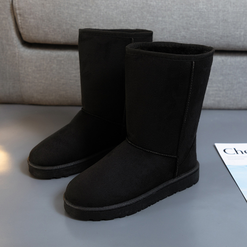 20 cm hohe, dick gefütterte, warme Schuhe