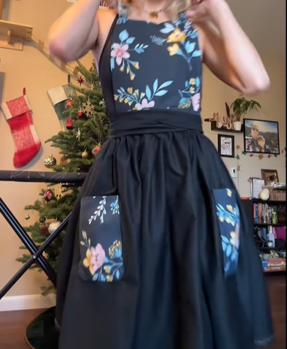 2026 Handmade Floral Holiday Apron-A Gift of Spring