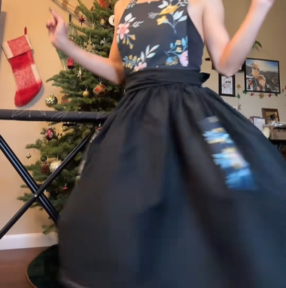 2026 Handmade Floral Holiday Apron-A Gift of Spring