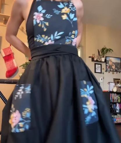 2026 Handmade Floral Holiday Apron-A Gift of Spring