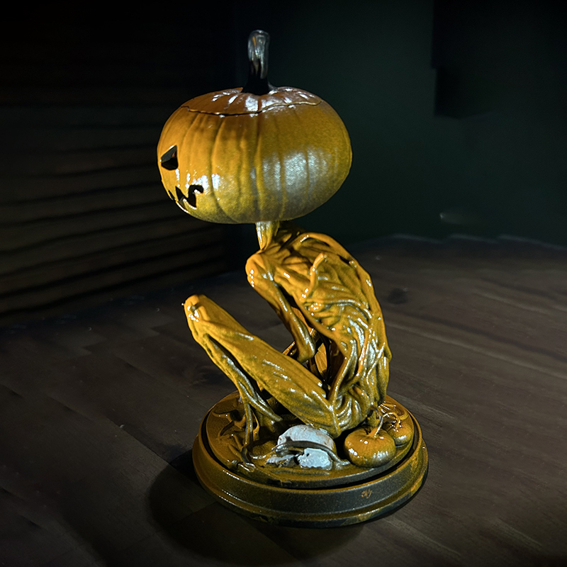 Halloween skellington statue monster 