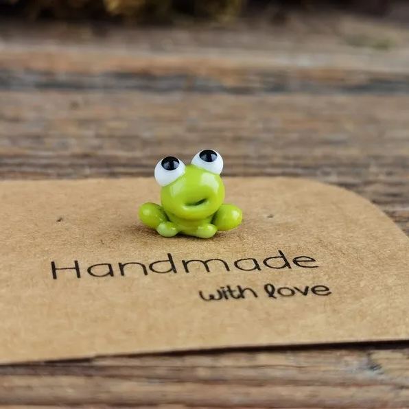 Tiny frog miniature