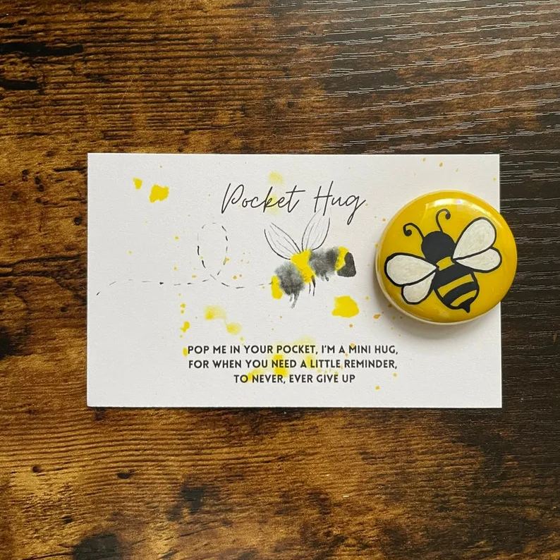 Bumble bee Pocket Hug