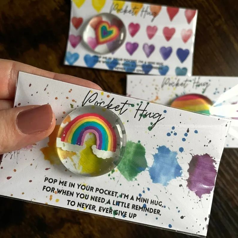 Bumble bee Pocket Hug