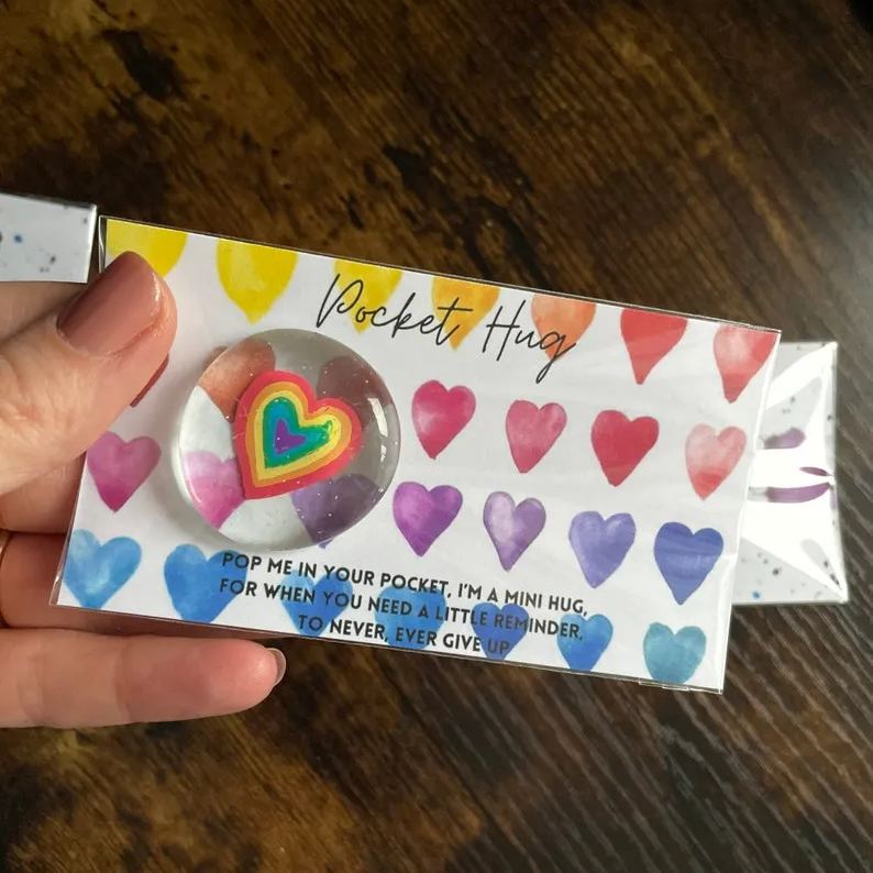 Bumble bee Pocket Hug