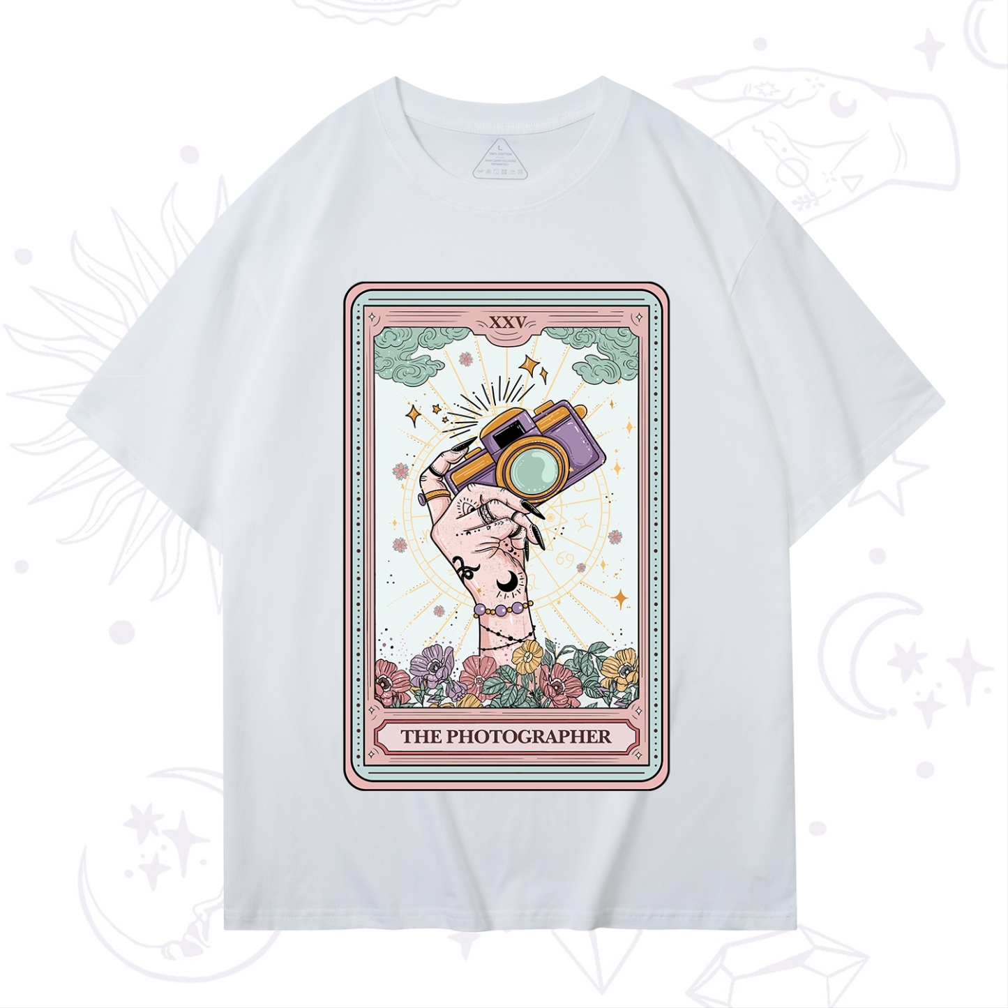 Purplehecate The Photographer Tarot Card T-Shirt