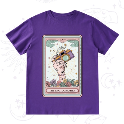 Purplehecate The Photographer Tarot Card T-Shirt