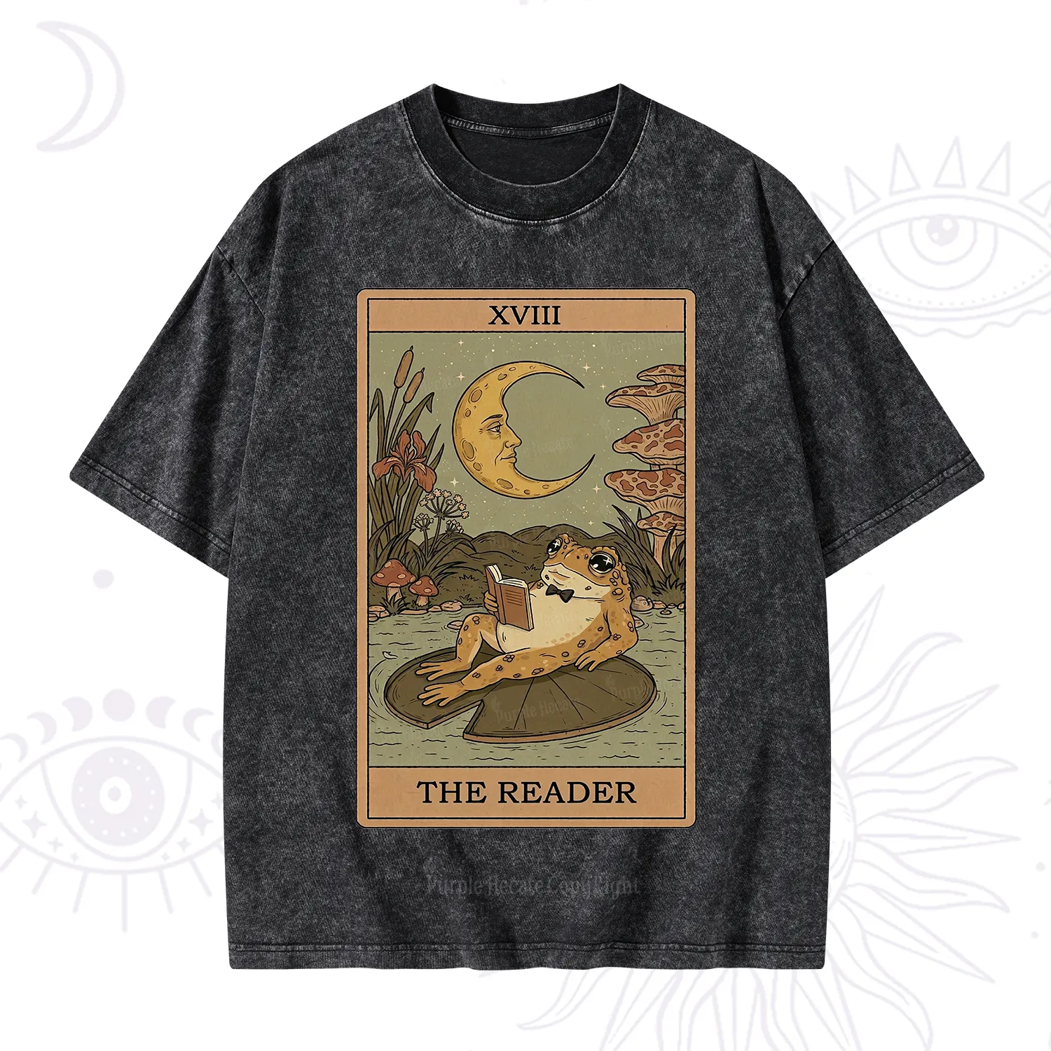 Purplehecate The Reader Frog Tarot Washed T-Shirt