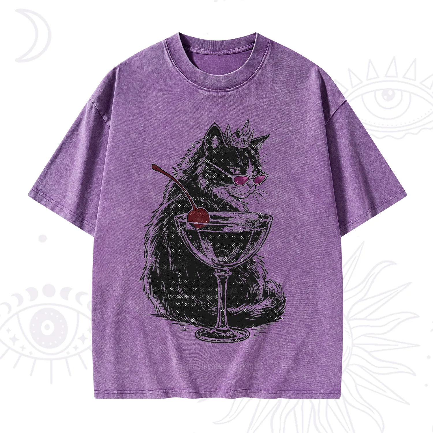Purplehecate Martini Queen Cat Washed T-Shirt