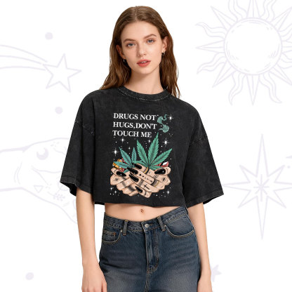 Purplehecate Drugs Not Hugs Washed Cropped T-Shirt