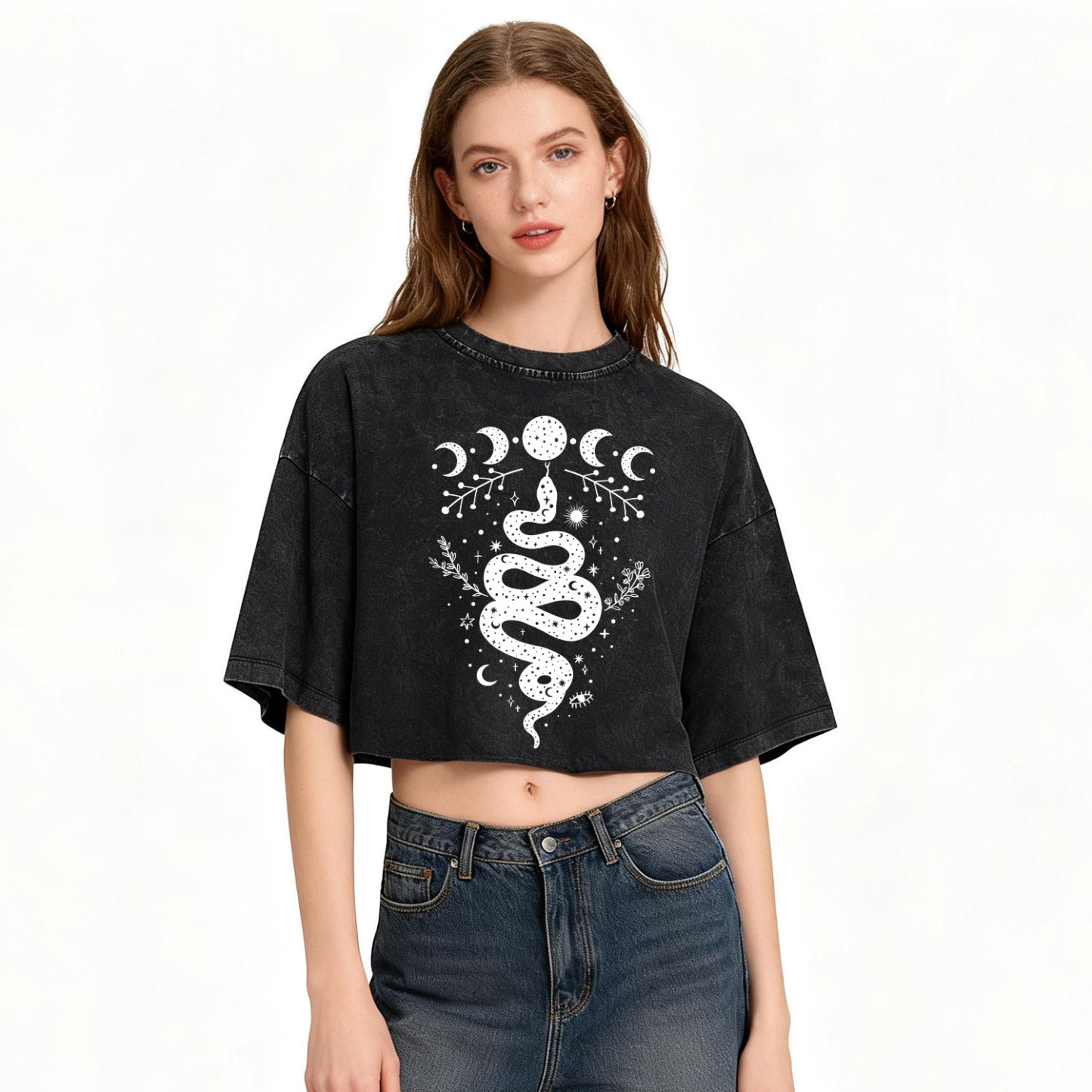 Purplehecate Snake And Moon Phase Comfort Washed Cropped T-Shirt