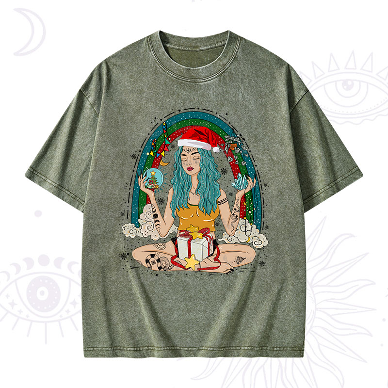 Purplehecate Christmas I'm The Queen Of All My Dreams Washed T-Shirt