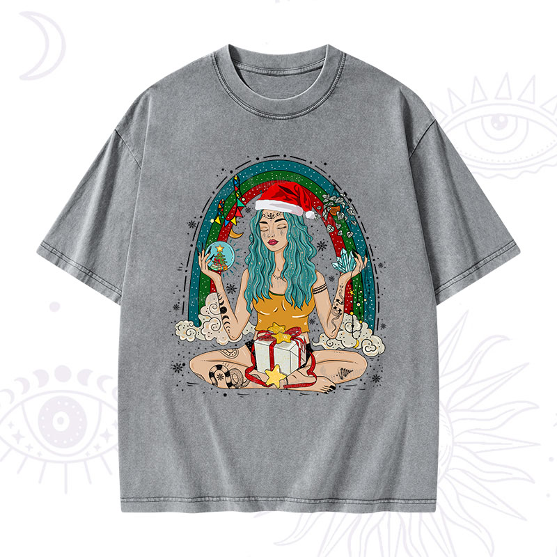 Purplehecate Christmas I'm The Queen Of All My Dreams Washed T-Shirt