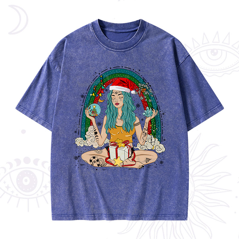 Purplehecate Christmas I'm The Queen Of All My Dreams Washed T-Shirt