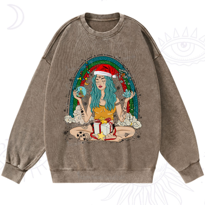 Purplehecate Christmas I'm The Queen Of All My Dreams Washed Sweatshirt