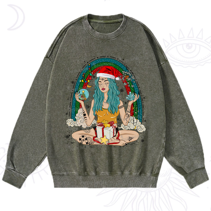 Purplehecate Christmas I'm The Queen Of All My Dreams Washed Sweatshirt