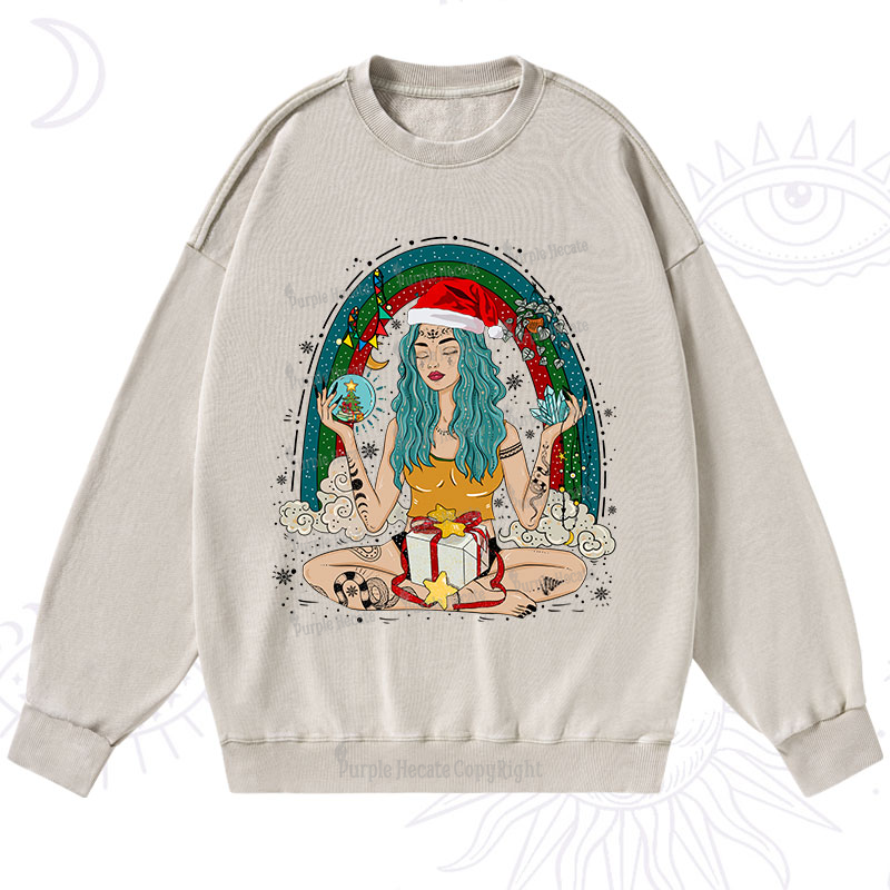 Purplehecate Christmas I'm The Queen Of All My Dreams Washed Sweatshirt