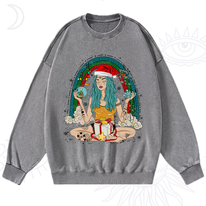 Purplehecate Christmas I'm The Queen Of All My Dreams Washed Sweatshirt