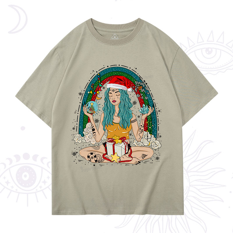 Purplehecate Christmas  I'm The Queen Of All My Dreams T-Shirt