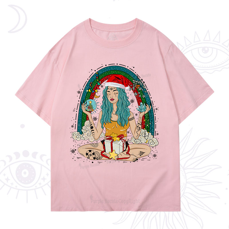 Purplehecate Christmas  I'm The Queen Of All My Dreams T-Shirt