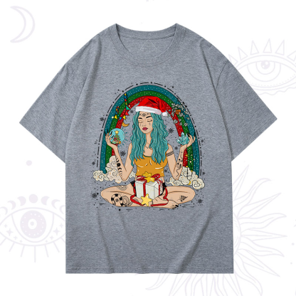 Purplehecate Christmas  I'm The Queen Of All My Dreams T-Shirt