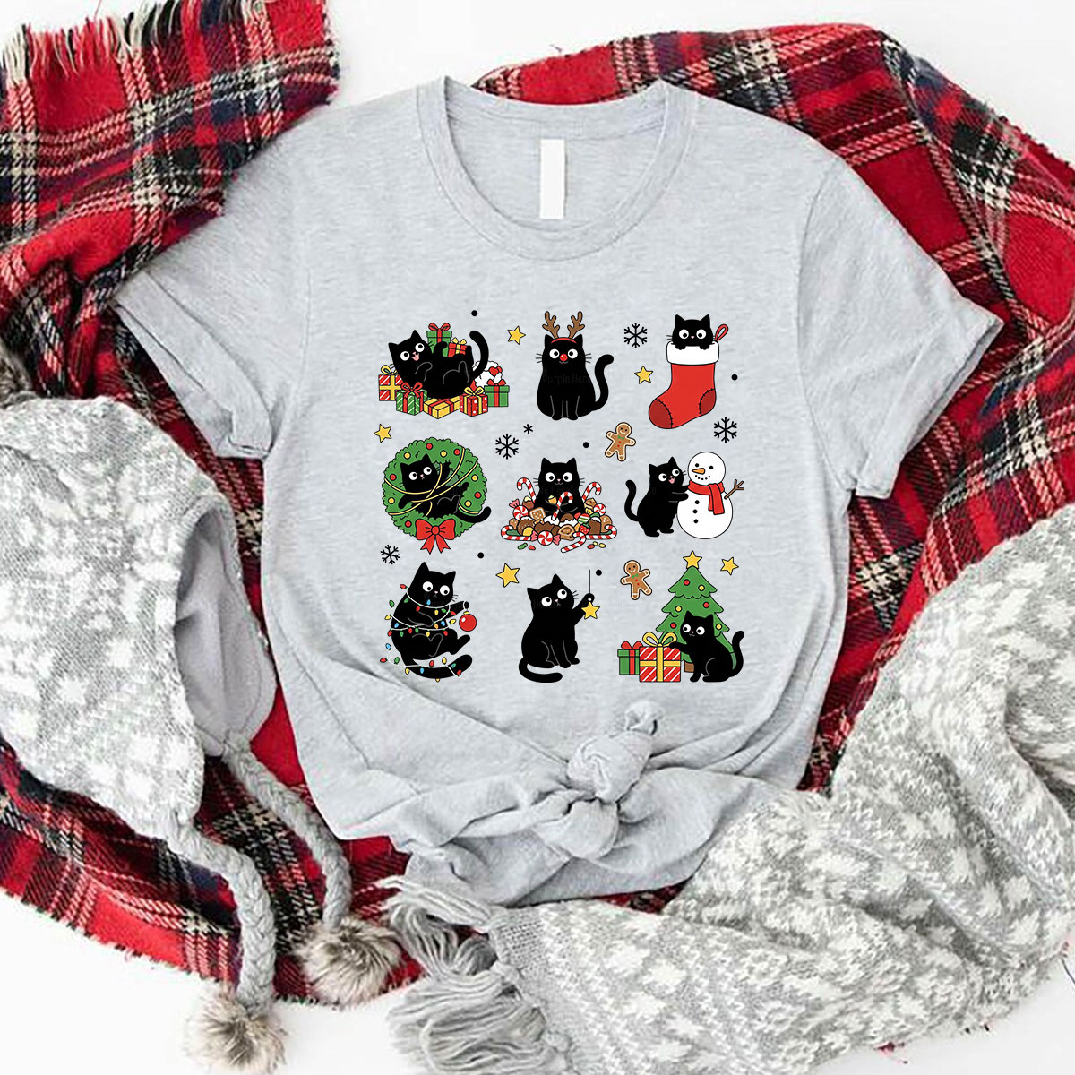 Purplehecate Christmas Black Cat Christmas Couple T-Shirts