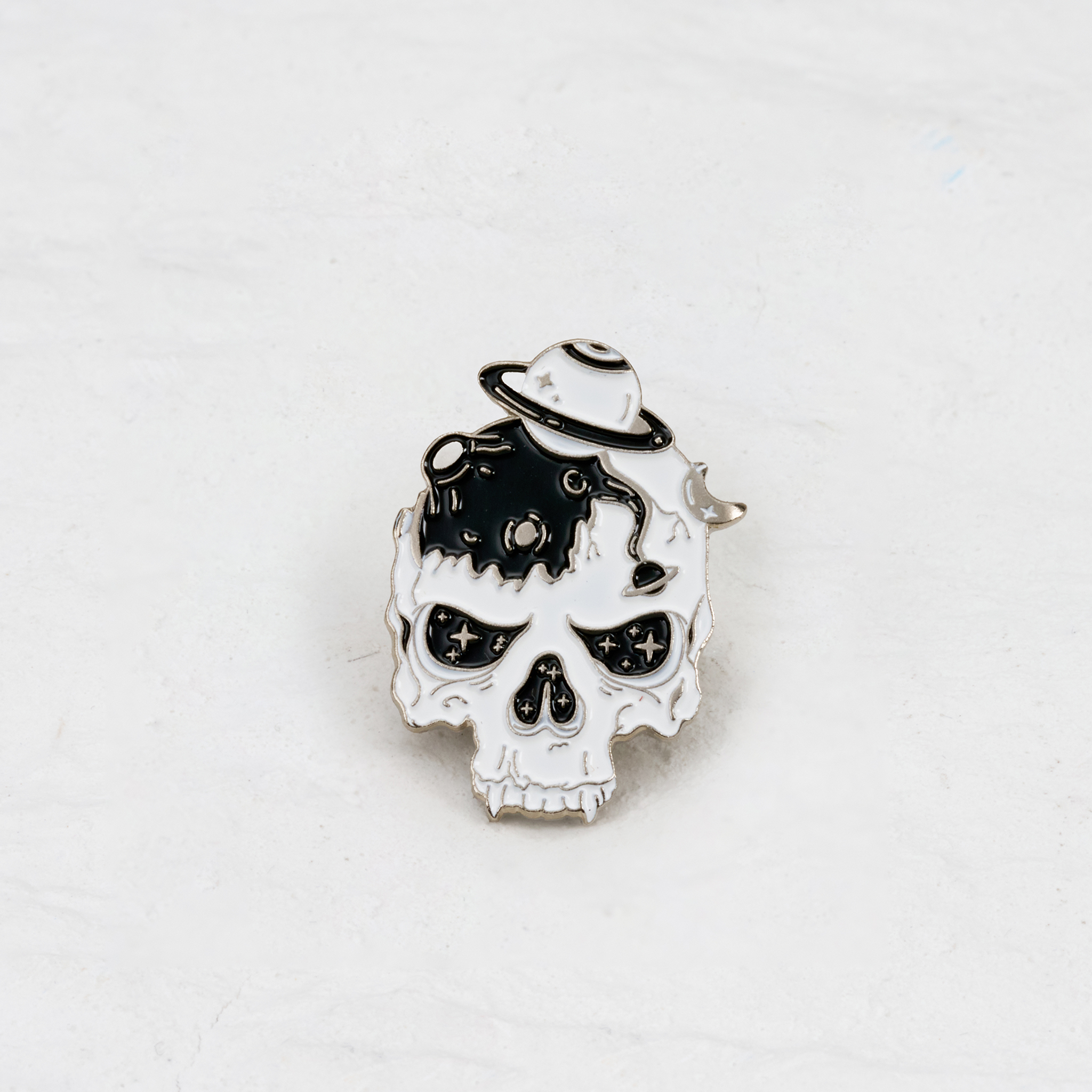 Purplehecate Skulls Pin