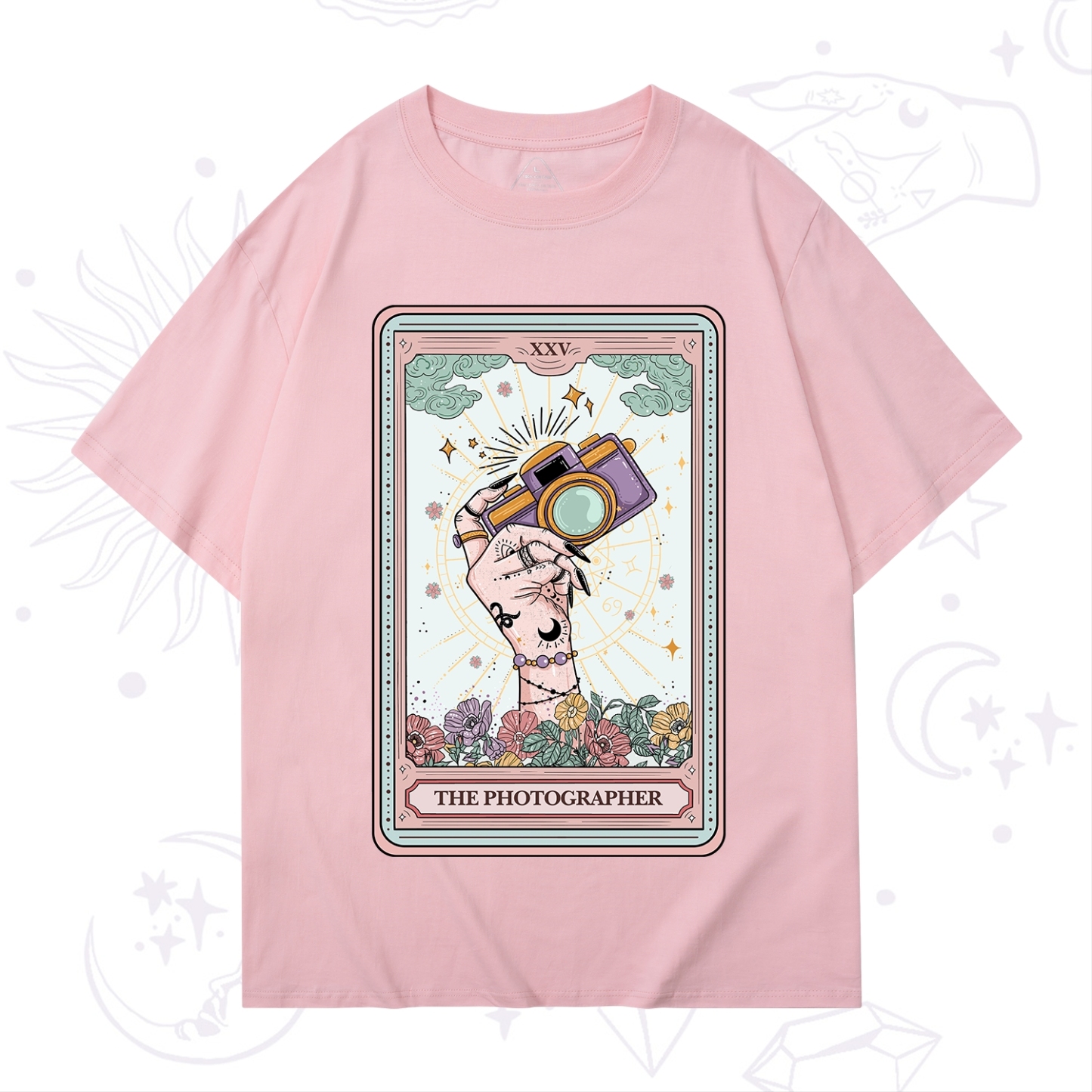 Purplehecate The Photographer Tarot Card T-Shirt