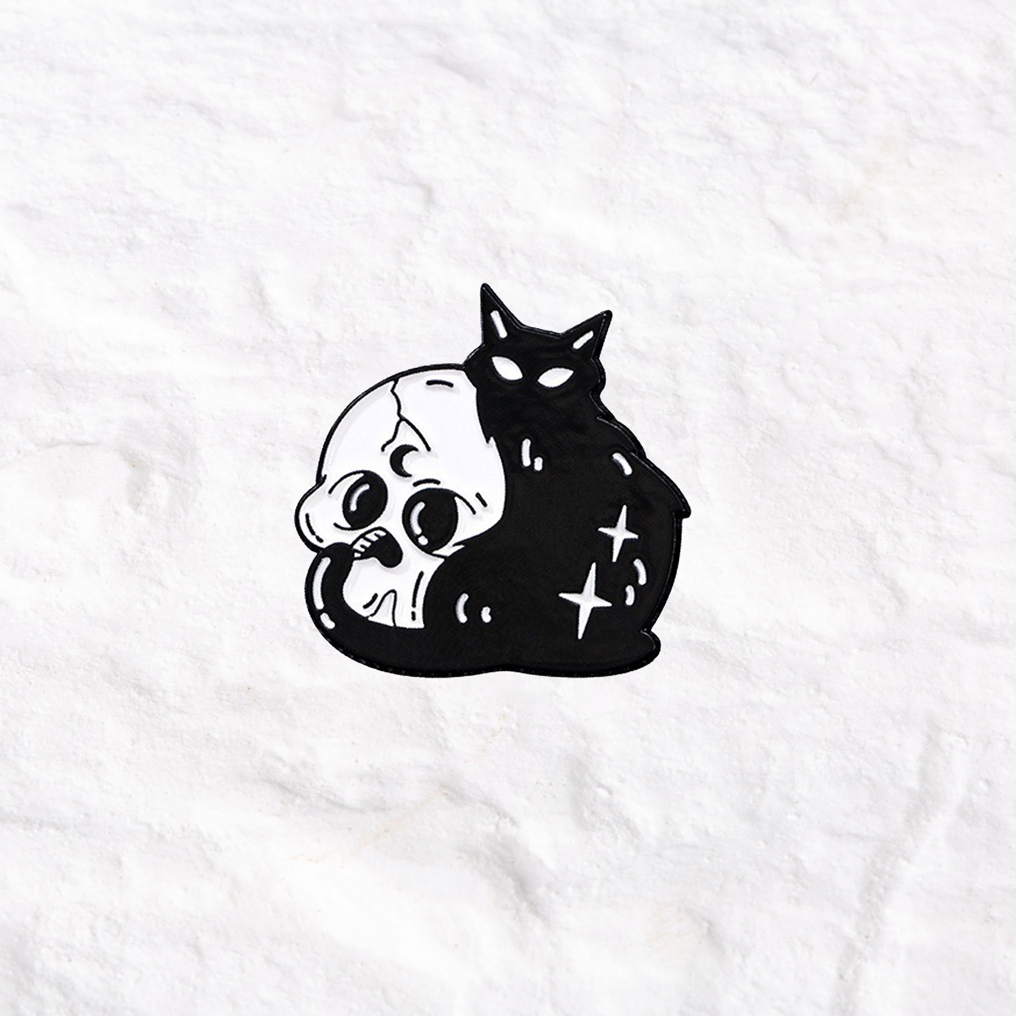 Purplehecate Spooky Cat and Skull Pin