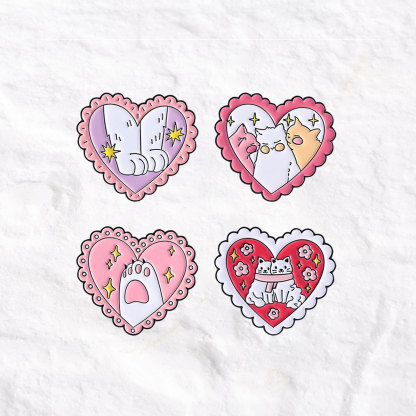 Purplehecate Lace Heart Toe Bean Cat Pin